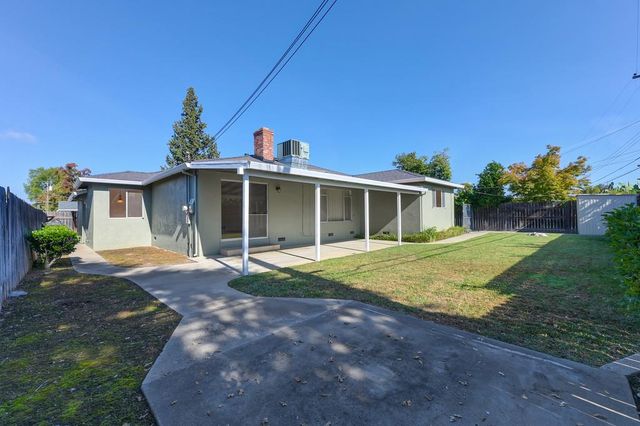 4636 Goya Pkwy, Sacramento, CA 95823