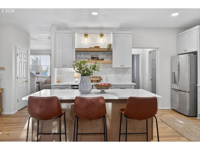 12212 Sw QUAIL CREEK Ln, Portland, OR 97223