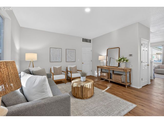 12212 Sw QUAIL CREEK Ln, Portland, OR 97223