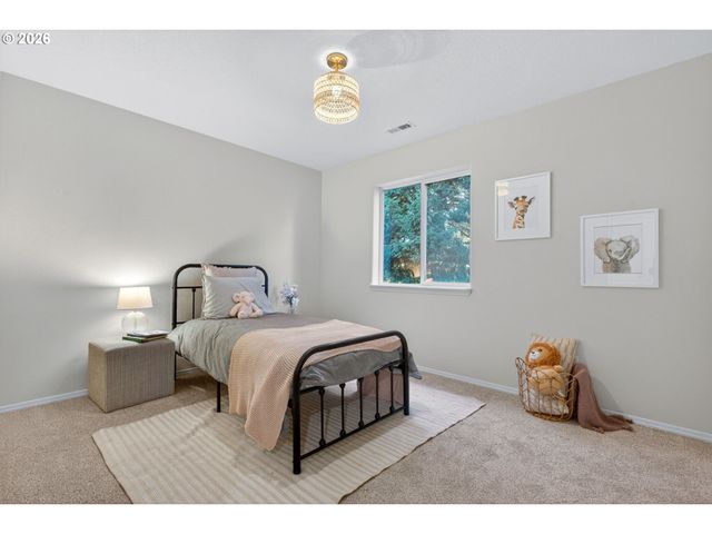 12212 Sw QUAIL CREEK Ln, Portland, OR 97223