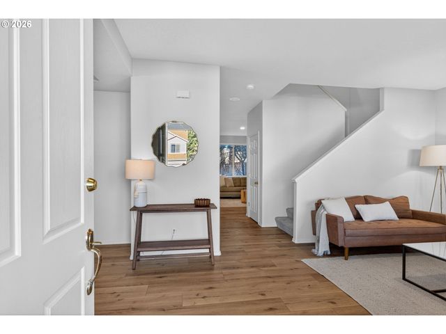 12212 Sw QUAIL CREEK Ln, Portland, OR 97223