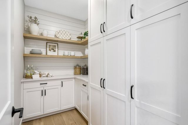 10149 Upper 196th Way W, Lakeville, MN 55044