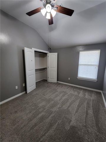 10716 SW 32nd Street, Yukon, OK 73099