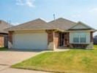 10716 SW 32nd Street, Yukon, OK 73099