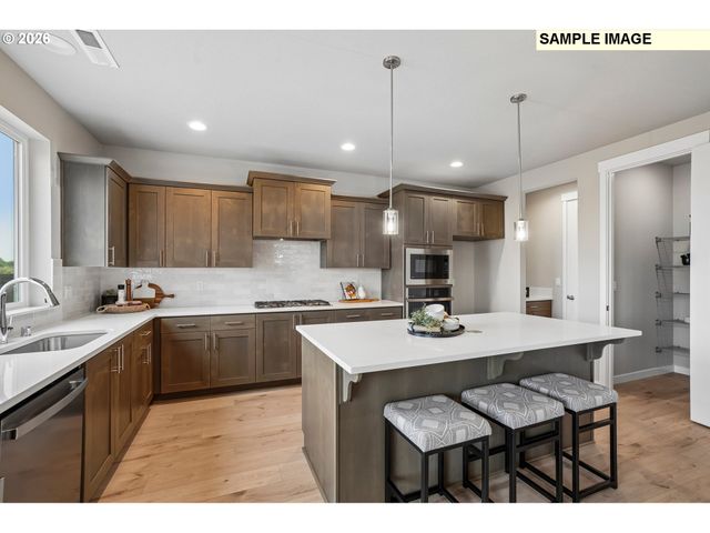 608 N 88TH Dr 235, Ridgefield, WA 98642
