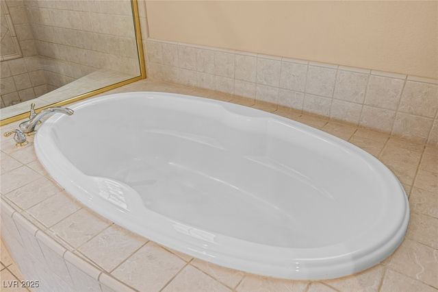 700 Pinnacle Heights Lane, Las Vegas, NV 89144