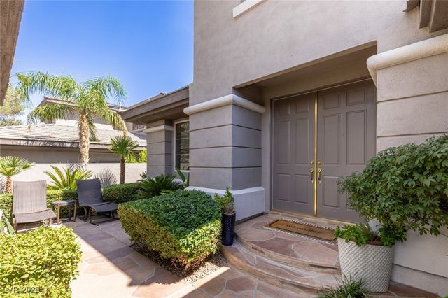 700 Pinnacle Heights Lane, Las Vegas, NV 89144