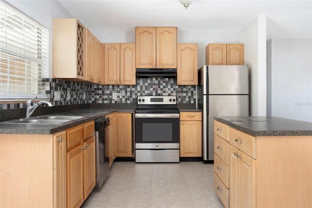 4750 68TH STREET N, St Petersburg, FL 33709