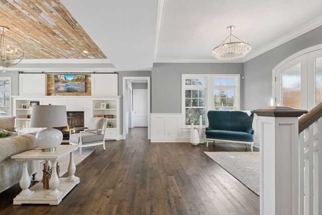 3758 Woodland Cove Parkway, Minnetrista, MN 55331