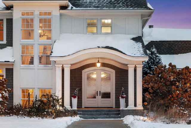 3758 Woodland Cove Parkway, Minnetrista, MN 55331