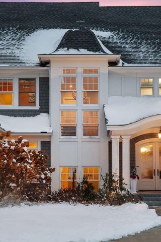 3758 Woodland Cove Parkway, Minnetrista, MN 55331