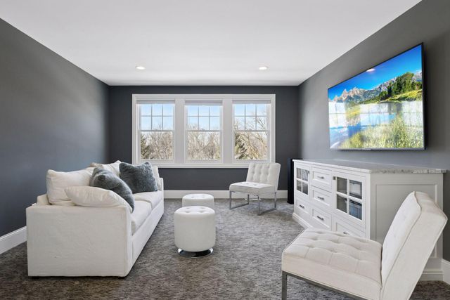 3758 Woodland Cove Parkway, Minnetrista, MN 55331