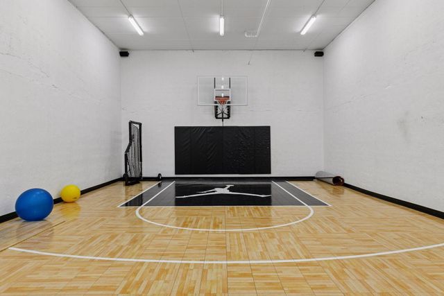 3758 Woodland Cove Parkway, Minnetrista, MN 55331