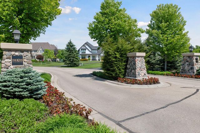 3758 Woodland Cove Parkway, Minnetrista, MN 55331