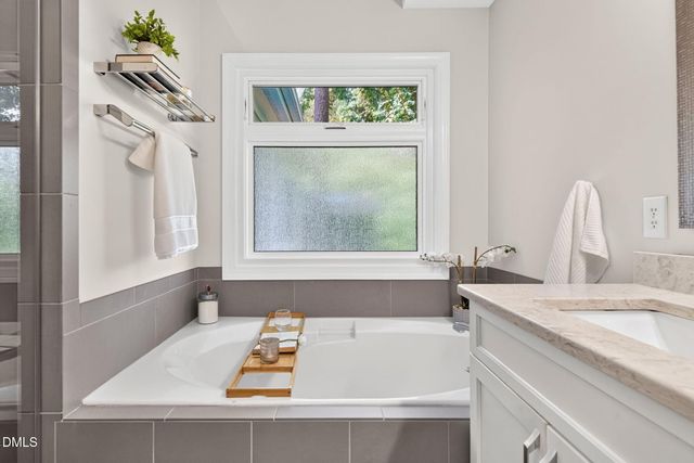 107 Bergeron Way, Cary, NC 27519