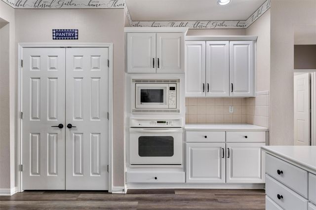 122 Nolan DR, Georgetown, TX 78633