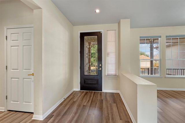 122 Nolan DR, Georgetown, TX 78633