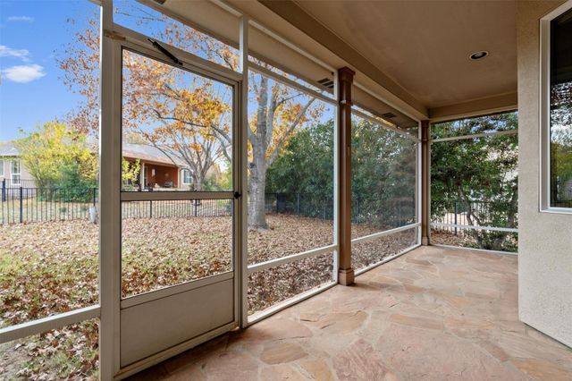 122 Nolan DR, Georgetown, TX 78633