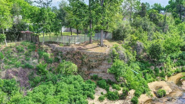 8317 Hunters Creek Drive, Hunters Creek Village, TX 77024