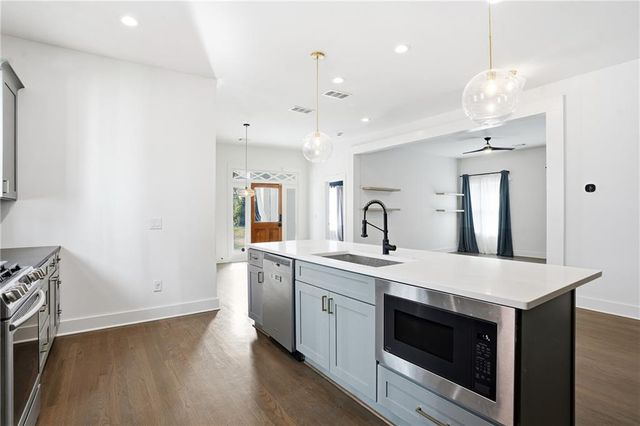 1025 Oak SW Street, Atlanta, GA 30310