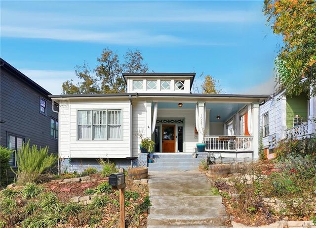 1025 Oak SW Street, Atlanta, GA 30310