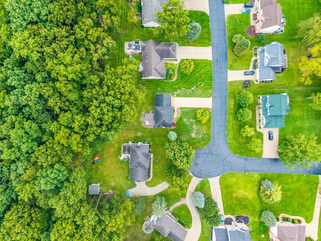 7320 Jeffrey Court, Linden, MI 48451