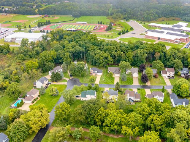 7320 Jeffrey Court, Linden, MI 48451