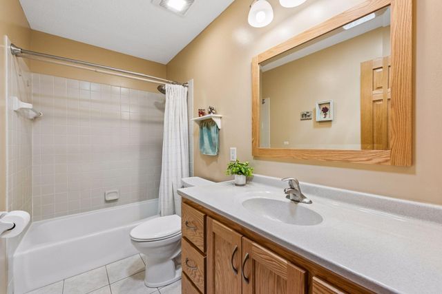 10805 99th Place N, Maple Grove, MN 55369