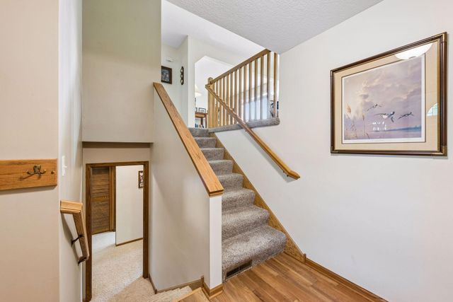 10805 99th Place N, Maple Grove, MN 55369