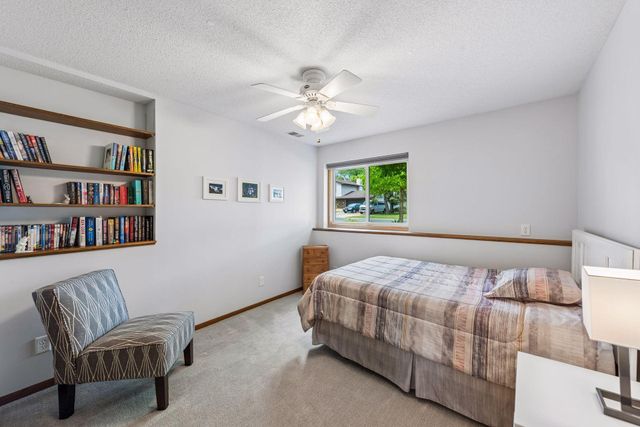 10805 99th Place N, Maple Grove, MN 55369