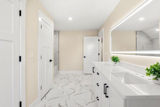 Lot 1 Lukes Way, Plaistow, NH 03865