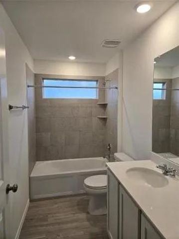 1816 Boggy Creek Ranch RD, Georgetown, TX 78628