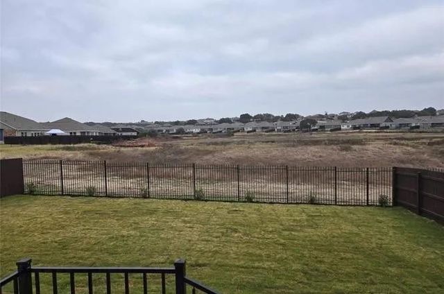 1816 Boggy Creek Ranch RD, Georgetown, TX 78628