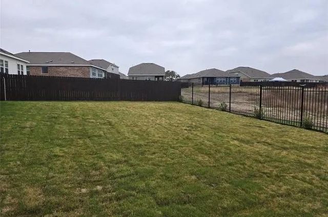 1816 Boggy Creek Ranch RD, Georgetown, TX 78628