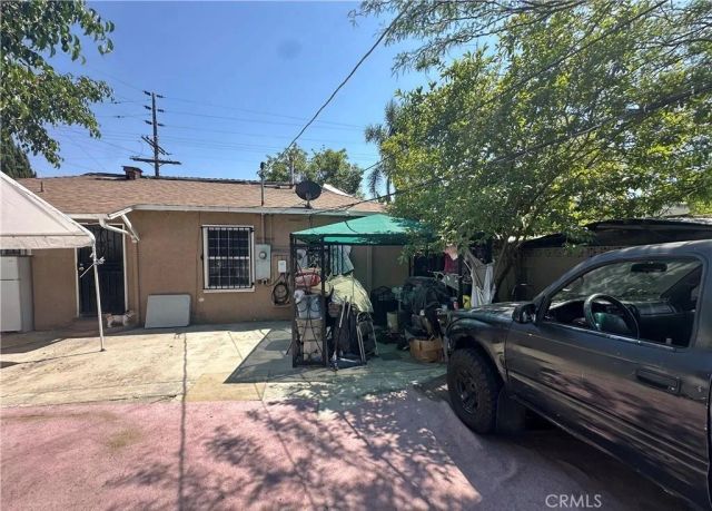 10673 Saticoy, Sun Valley, CA 91352