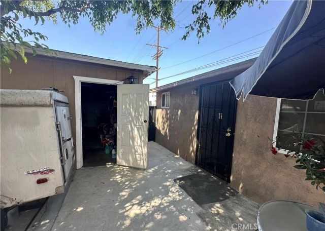 10673 Saticoy, Sun Valley, CA 91352