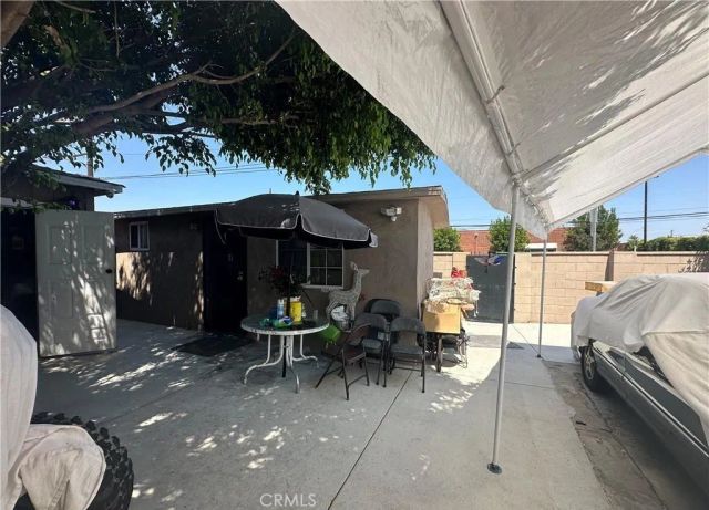 10673 Saticoy, Sun Valley, CA 91352