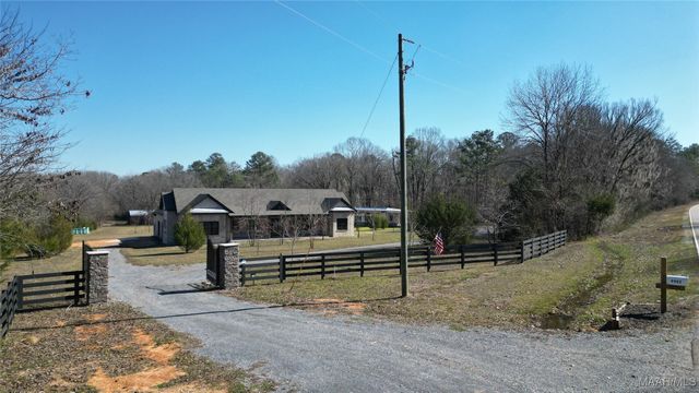 9982 OLD PIKE Road, Mathews, AL 36052
