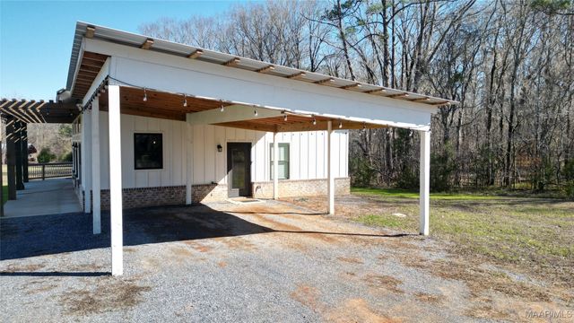 9982 OLD PIKE Road, Mathews, AL 36052
