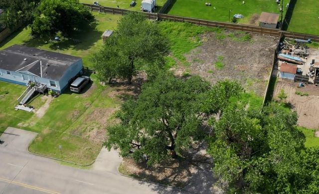 306 Present Street, Stafford, TX 77477