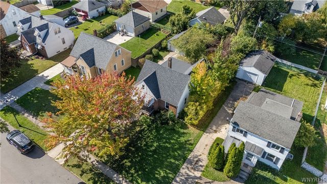 120 Leonard Post Drive, Cheektowaga, NY 14211
