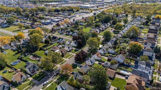 120 Leonard Post Drive, Cheektowaga, NY 14211