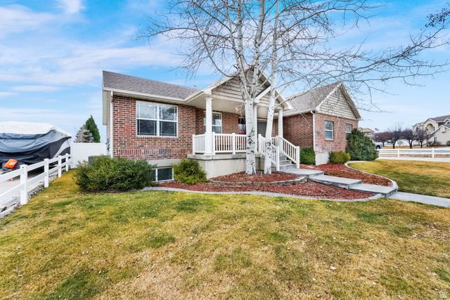 5423 W PILGRIM DR, West Jordan, UT 84081