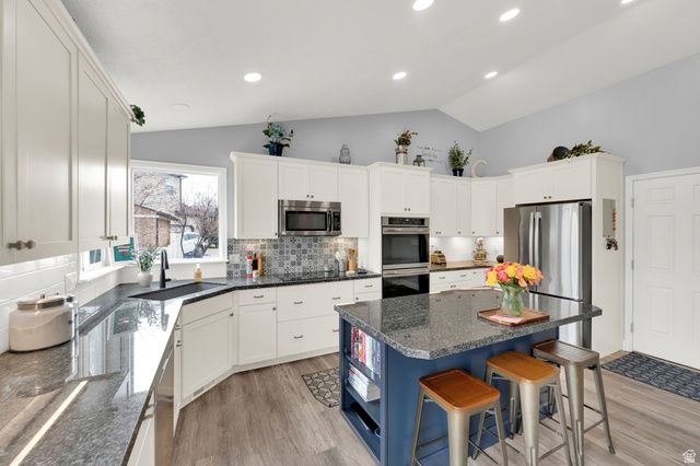 5423 W PILGRIM DR, West Jordan, UT 84081