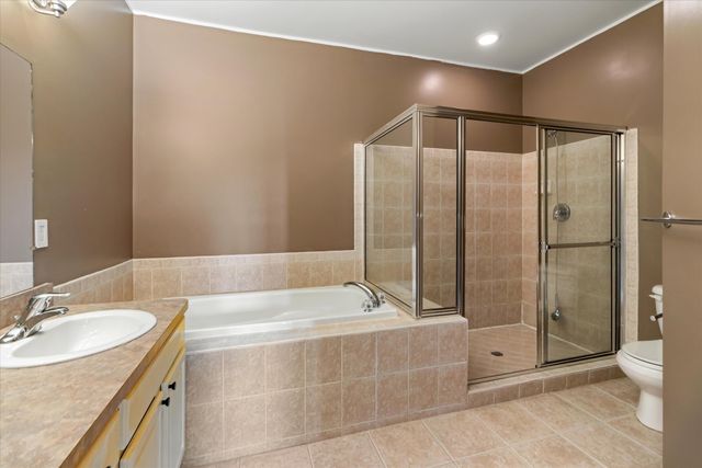 48551 Oak Bridge Drive, Canton Twp, MI 48188