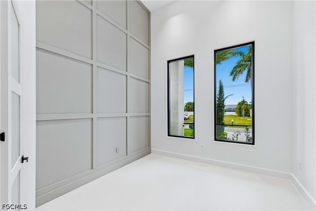 2315 SW 50th LN, Cape Coral, FL 33914