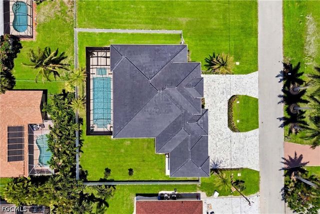 2315 SW 50th LN, Cape Coral, FL 33914