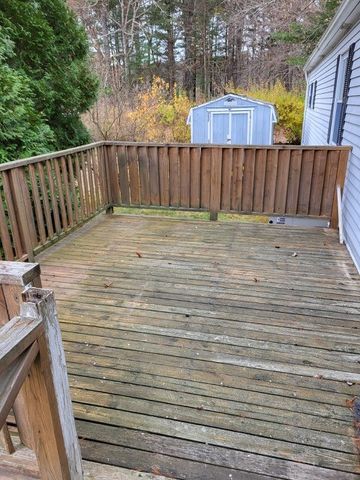 15 Friar Tuck Lane, Coventry, RI 02816