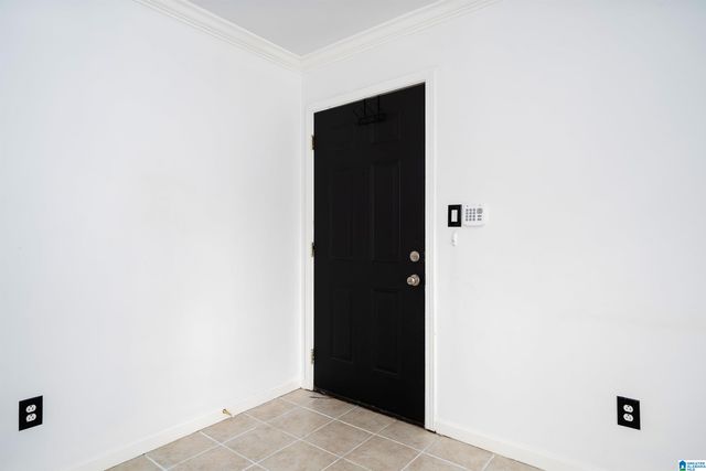 2407 Arlington Cres Apt D, Birmingham, AL 35205