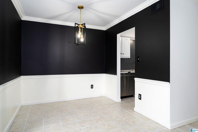2407 Arlington Cres Apt D, Birmingham, AL 35205